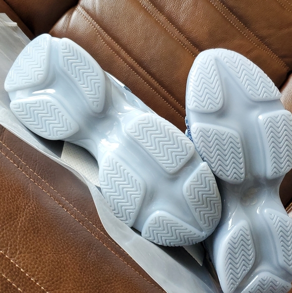 Steve Madden Maxima Blush - Picture 5 of 6